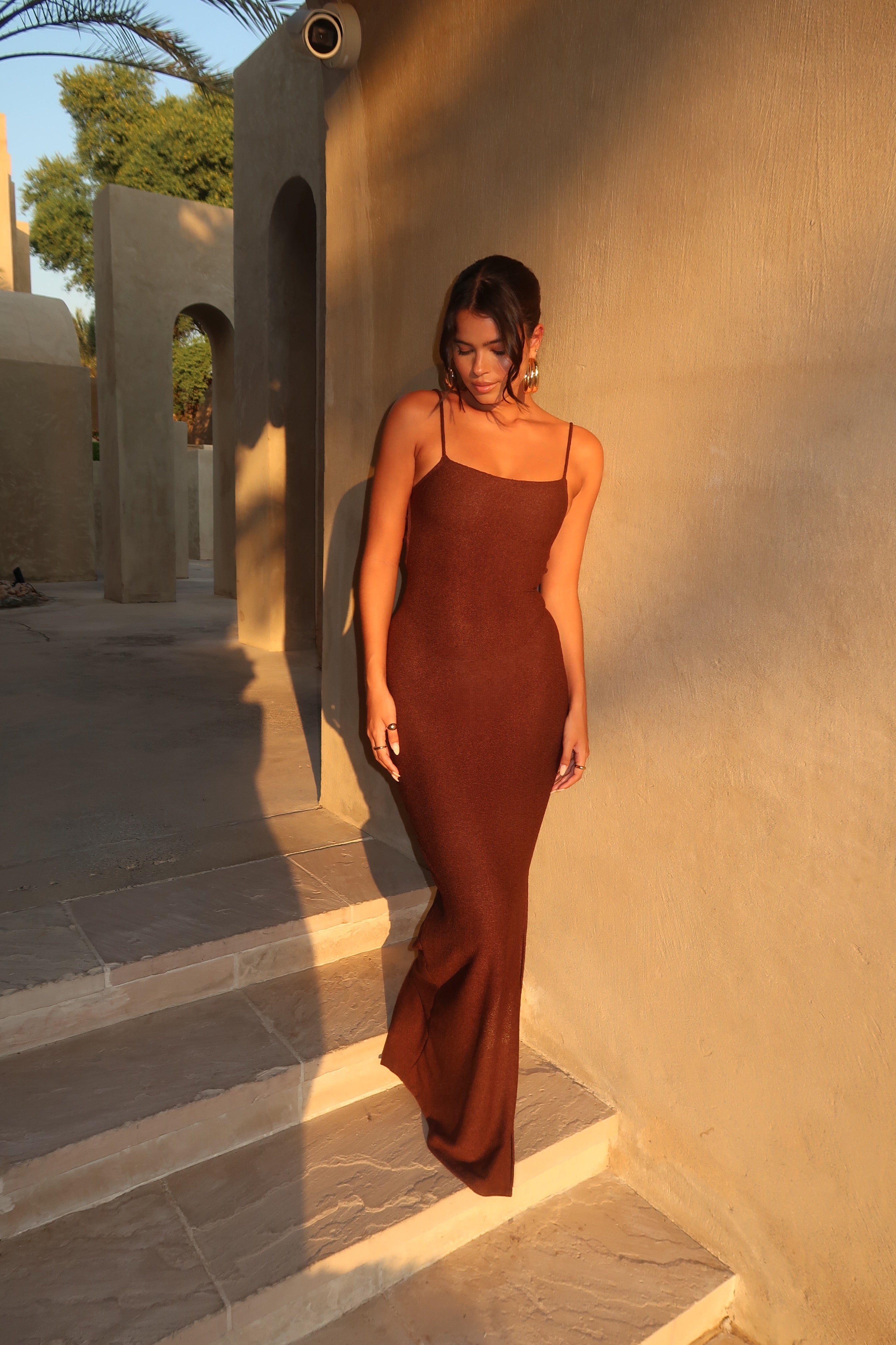 Étoile de Paris™ | ROBE MAXI EN TRICOT CHOCOLAT
