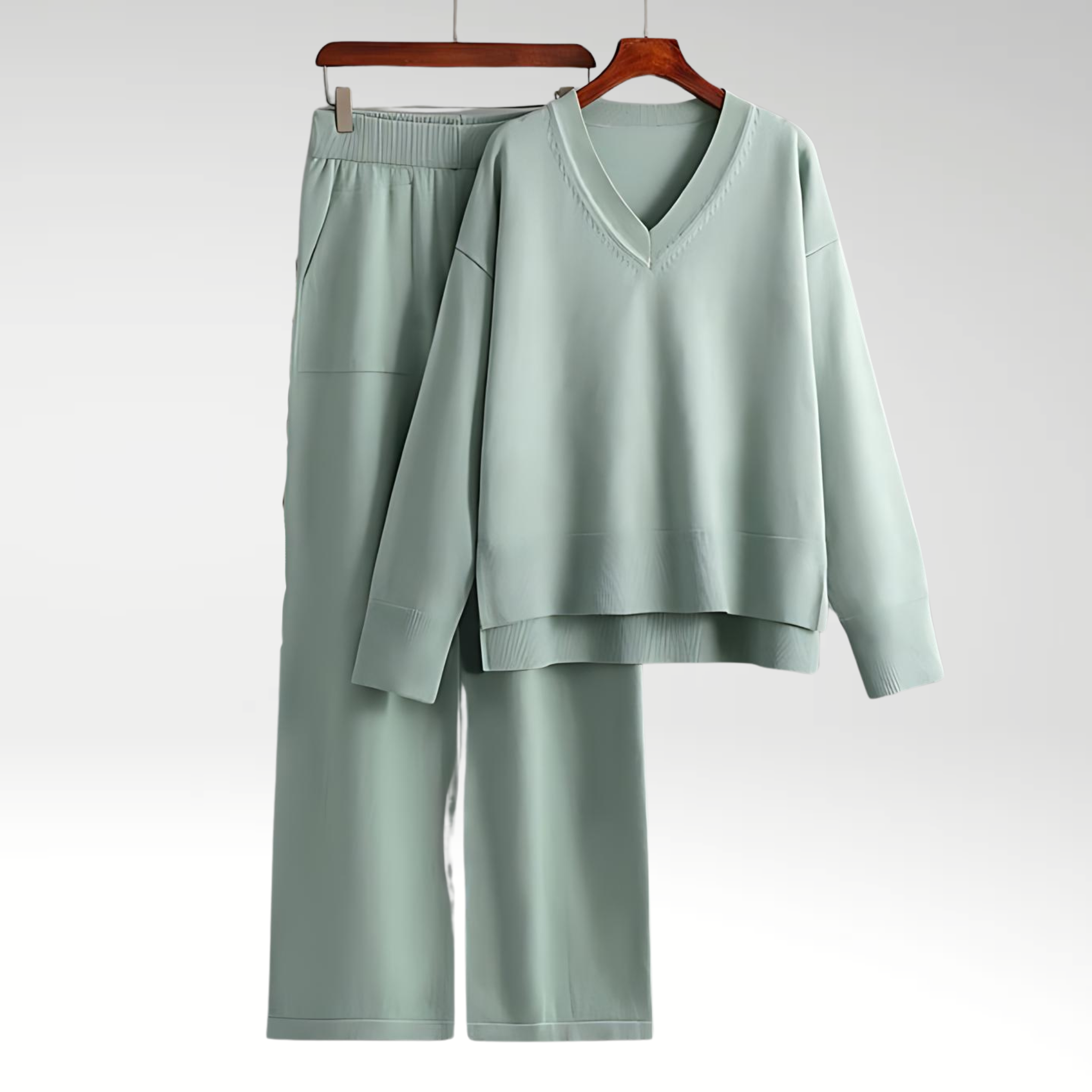 Étoile de Paris™ | Luxe V-Neck Deux Pièces Luxe à col en V