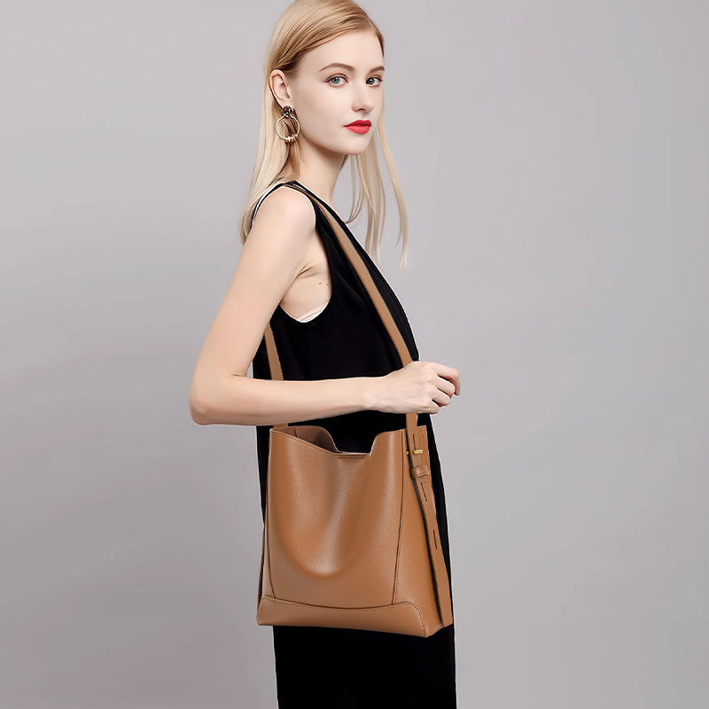 Étoile de Paris™ | Sac seau à bandoulière en cuir pour femme
